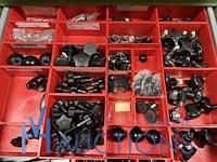 Partij aluminium profielen en machinebouwtoebehoren - afbeelding 44 van  109