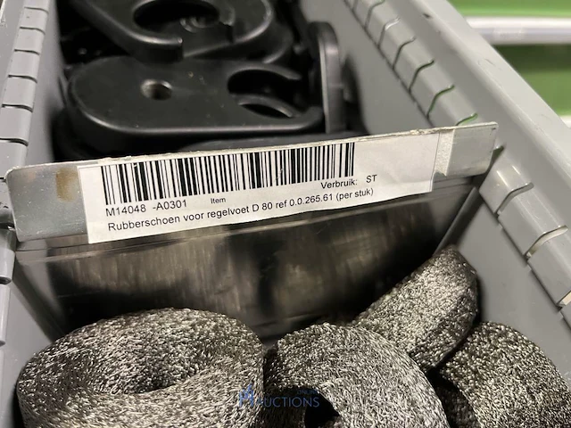 Partij aluminium profielen en machinebouwtoebehoren - afbeelding 56 van  109