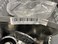 Partij aluminium profielen en machinebouwtoebehoren - afbeelding 64 van  109