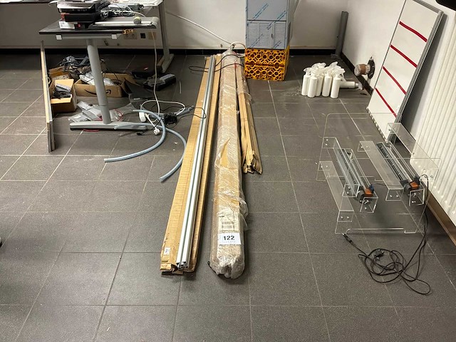 Partij aluminium profielen - afbeelding 1 van  1