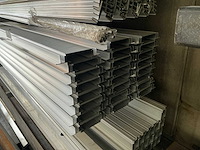 Partij aluminium profielen - afbeelding 2 van  13
