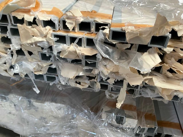 Partij aluminium profielen - afbeelding 4 van  6