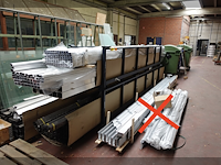 Partij aluminium samen met 2x houder - afbeelding 1 van  7