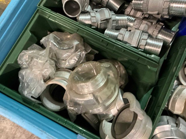 Partij aluminium slangenkoppelingen - afbeelding 6 van  10