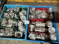 Partij aluminium slangenkoppelingen