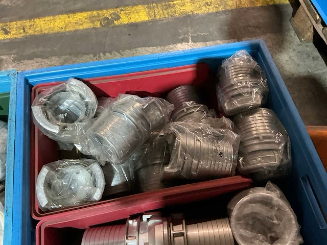 Partij aluminium slangenkoppelingen - afbeelding 6 van  7