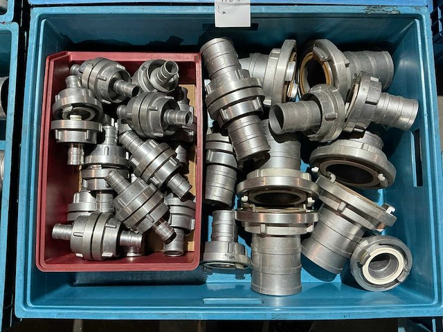 Partij aluminium slangkoppelingen - afbeelding 2 van  5