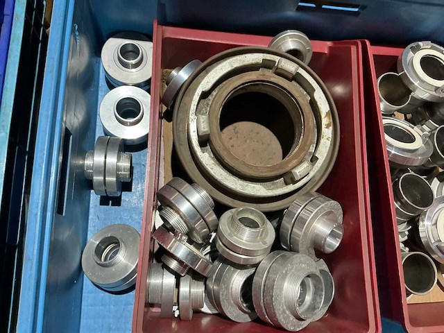 Partij aluminium slangkoppelingen - afbeelding 4 van  5