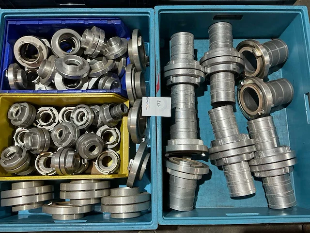 Partij aluminium slangkoppelingen - afbeelding 1 van  6