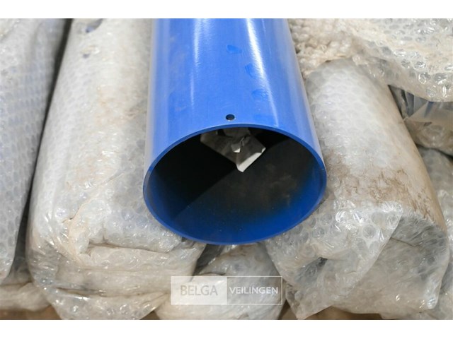 Partij amsterdammers (trottoirpaaltjes) - afbeelding 4 van  5