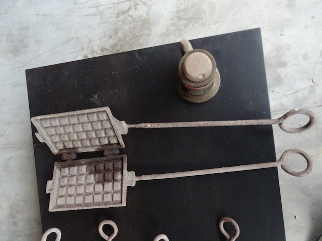 Partij antieke wafelijzers - afbeelding 2 van  4