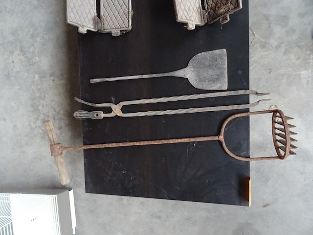 Partij antieke wafelijzers - afbeelding 4 van  4