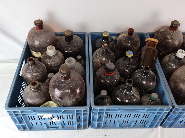 Partij apothekersflessen (x25) - afbeelding 2 van  6