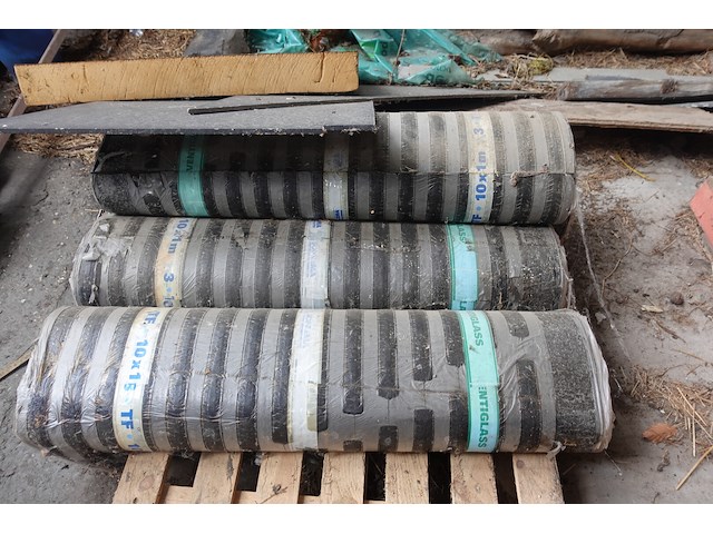 Partij asfalt - afbeelding 9 van  10