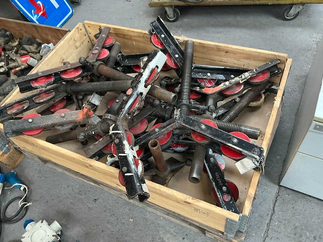 Partij assteunen - afbeelding 1 van  4