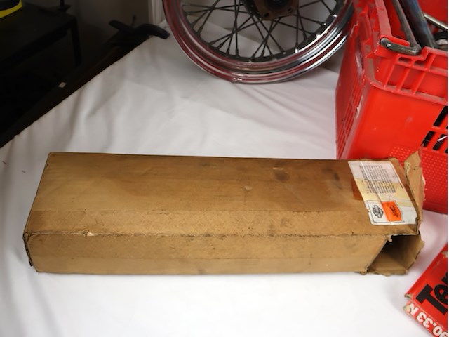 Partij auto & moto onderdelen - afbeelding 17 van  17