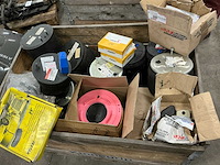 Partij auto-onderdelen voor volvo - afbeelding 1 van  9