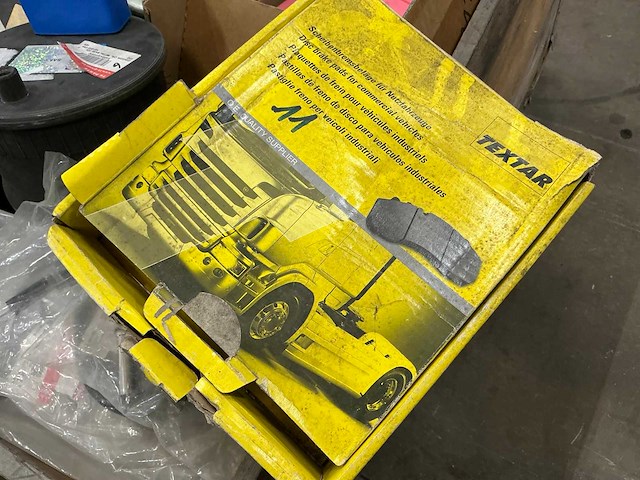 Partij auto-onderdelen voor volvo - afbeelding 2 van  9