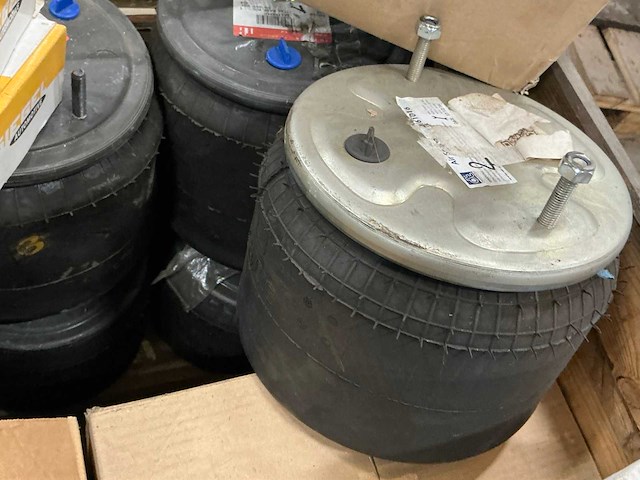 Partij auto-onderdelen voor volvo - afbeelding 5 van  9