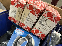 Partij auto-onderdelen voor volvo - afbeelding 4 van  7