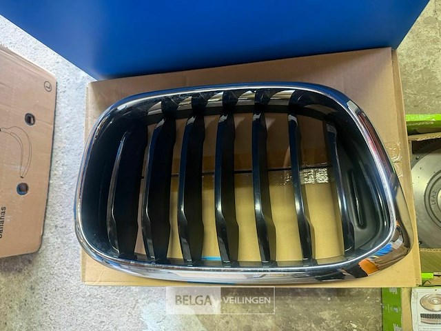 Partij auto-onderdelen - afbeelding 1 van  15