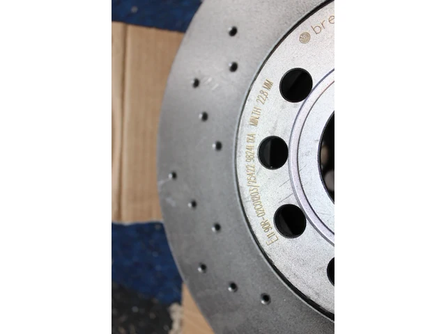 Partij auto onderdelen - afbeelding 25 van  34