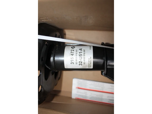 Partij auto onderdelen - afbeelding 29 van  34