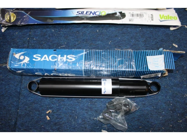 Partij auto onderdelen - afbeelding 32 van  34