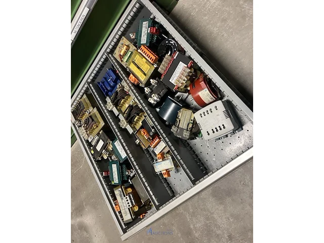 Partij automatiserings- en plc-componenten - afbeelding 81 van  96