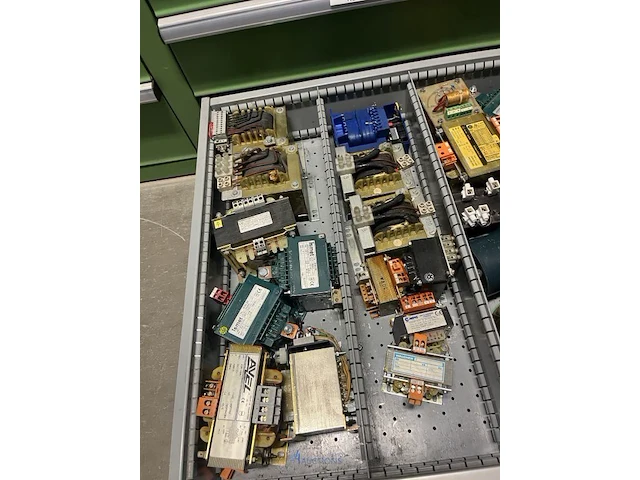 Partij automatiserings- en plc-componenten - afbeelding 83 van  96