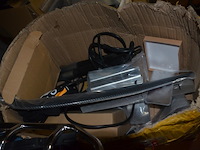 Partij autoonderdelen w.o. kappen, uitlaten, sturen, lampen, roosters, enz - afbeelding 5 van  40