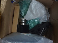 Partij autoonderdelen w.o. kappen, uitlaten, sturen, lampen, roosters, enz - afbeelding 21 van  40