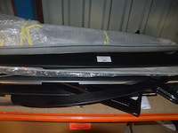 Partij autoonderdelen w.o. kappen, uitlaten, sturen, lampen, roosters, enz - afbeelding 28 van  40