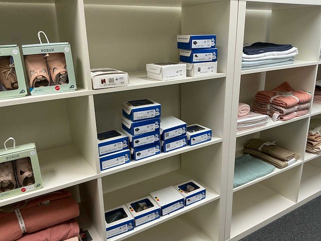 Partij baby accessoires - afbeelding 36 van  38