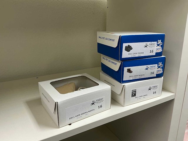 Partij baby accessoires - afbeelding 2 van  38