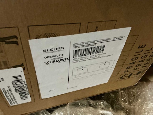 Partij badkamermeubel tabletten - afbeelding 4 van  4