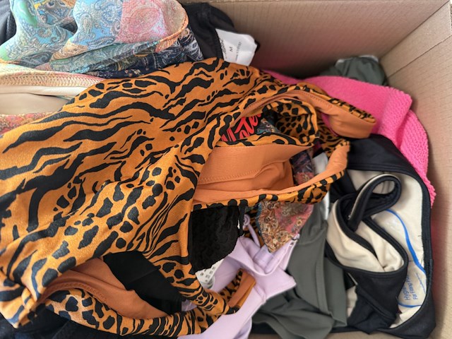 Partij badkledij - afbeelding 10 van  15