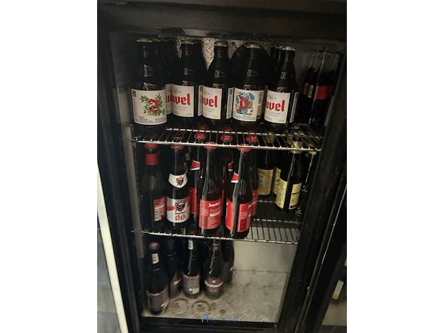 Partij bakken, leeggoed en dranken - afbeelding 2 van  18