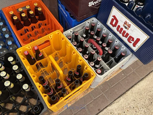 Partij bakken, leeggoed en dranken - afbeelding 14 van  18