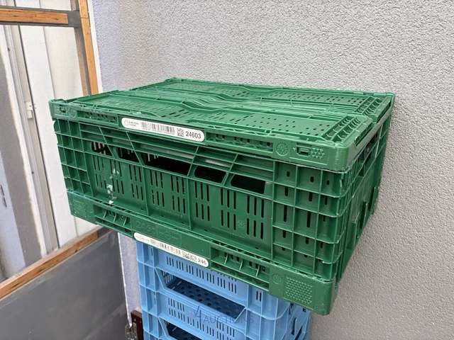 Partij bakken, leeggoed en dranken - afbeelding 17 van  18