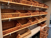 Partij bakkerij rekken + broodrekken + manden - afbeelding 3 van  8