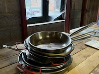 Partij bakpannen, verschillende soorten - afbeelding 1 van  2