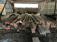 Partij balken en planken - afbeelding 1 van  3