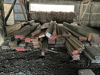 Partij balken en planken - afbeelding 2 van  3