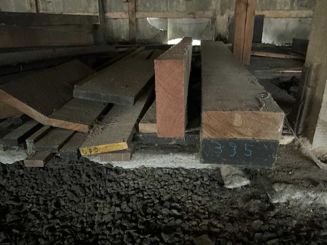 Partij balken en planken - afbeelding 3 van  6