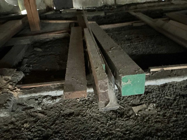 Partij balken en planken - afbeelding 4 van  6