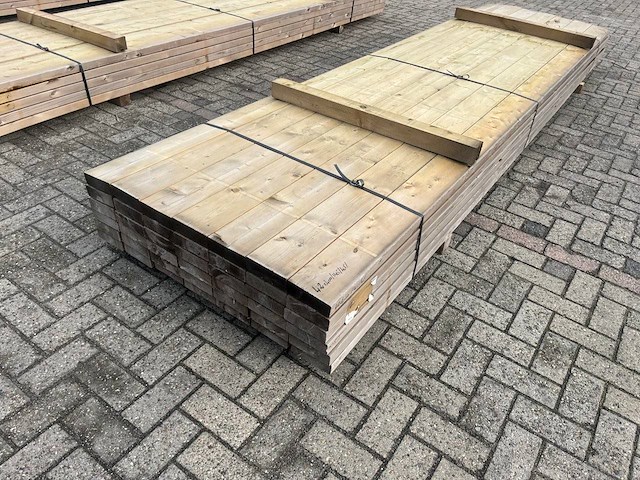 Partij balkhout 4000x145x45mm 56 stuks - afbeelding 1 van  1