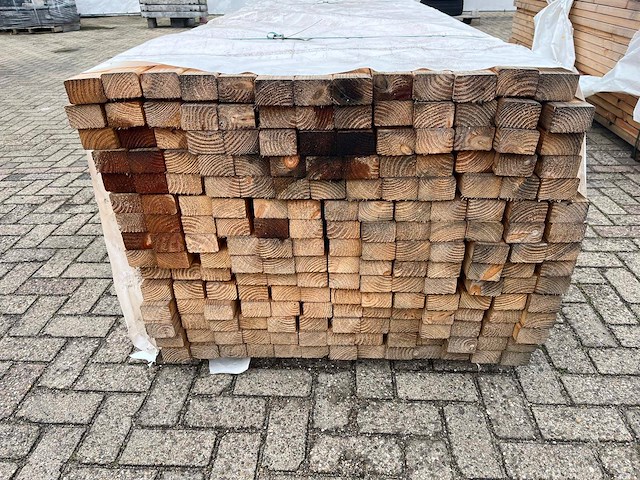 Partij balkhout 4000x50x70mm 256 stuks - afbeelding 1 van  1