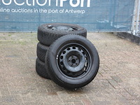 Partij banden semperit 205/60 r 16 h met velg 4 stuks (marge) - afbeelding 1 van  1