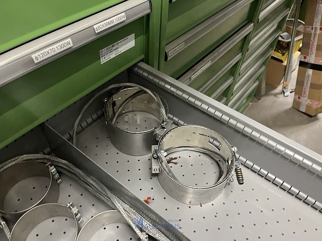 Partij bandverwarmingen, thermokoppels en spuitneuzen - afbeelding 24 van  54